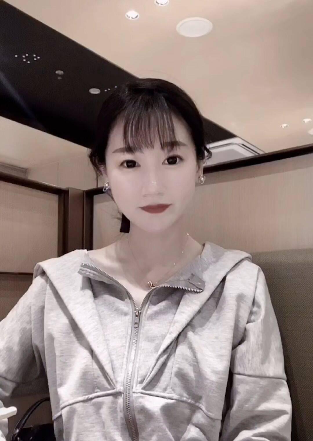 黑丝诱惑